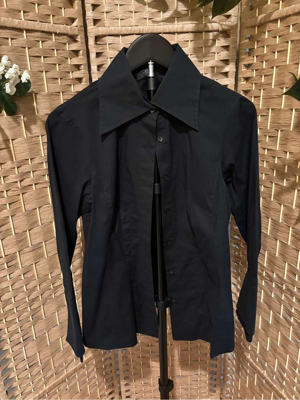 Vintage Robert Rodriguez Black Women’s Button-Down Shirt with Pointed Collar